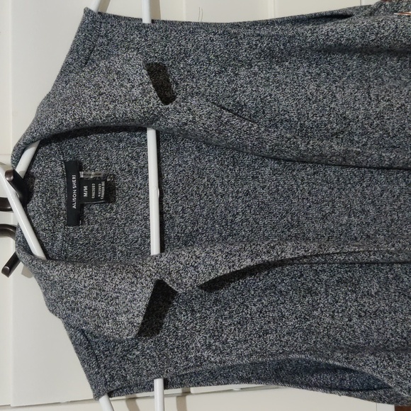 Alison Sheri Grey Knit Vest - Picture 3 of 4